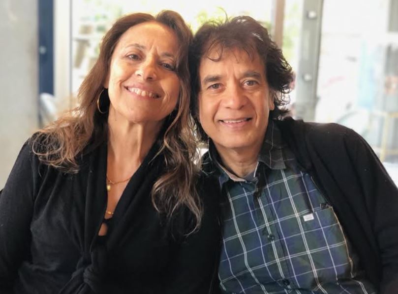 Zakir Hussain with wife